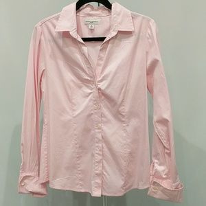 Banana Republic Fitted Botton Doen